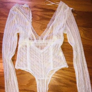 Lace body suit